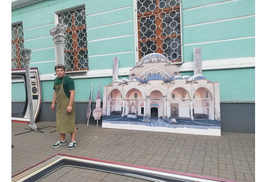Изготовление декораций для мероприятий, театра, кино