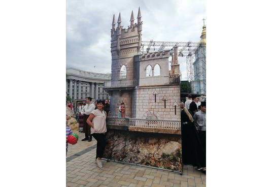 Изготовление декораций для мероприятий, театра, кино