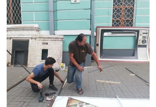 Виготовлення декорацій для заходів, театру, кіно